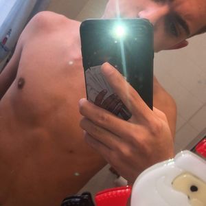 Meet your Posher, Jason